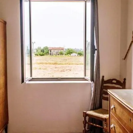 3 Bedrooms House With Furnished Garden At Paestum 6 Km Away From The *